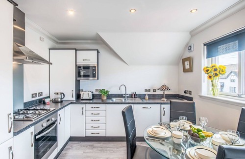 Forres Apartment | Beautiful apartment for 4 people with WIFI, TV and patio