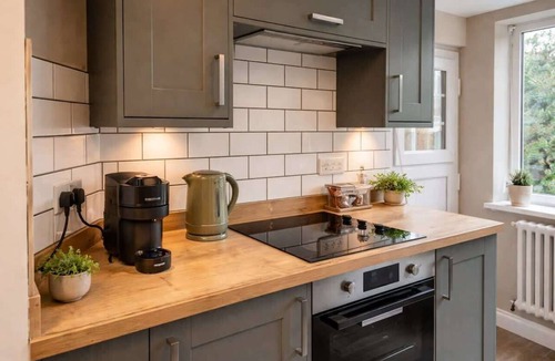 Bramham House | Beautiful Bramham Cottage 2BR Sleeps 6