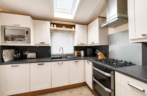Corton House | Beautiful Caravan With Decking At Azure Seas Ref 32060Az
