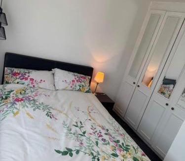 Peterborough House | Beautiful Double room
