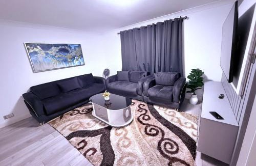 Colyers Apartment | Beautiful, modern and spacious one-bedroom apartment, fully equipped with free parking