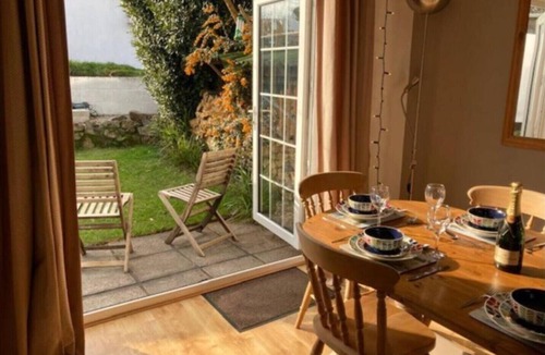 Trevarth House | Beautiful Scenery - Cyclists & Walkers Dream Log Burner