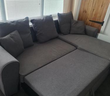 Milford Haven Apartment | Beautiful studio apartment