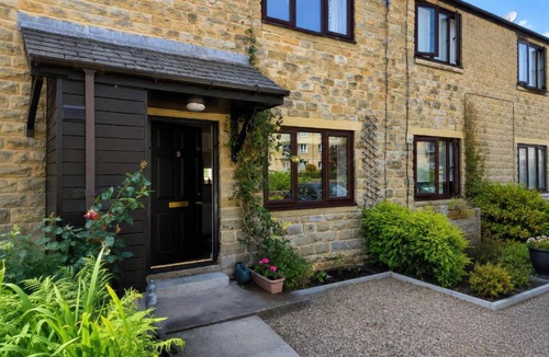 Wadsworth House | Beckside Cottage