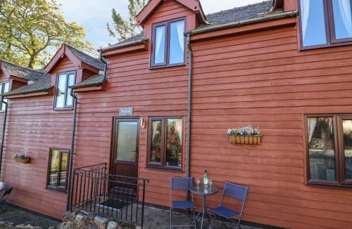 Llanidloes House | Beech Cottage