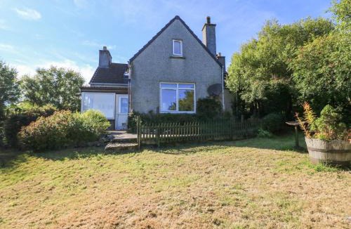 Lewis and Harris House | Beech Cottage