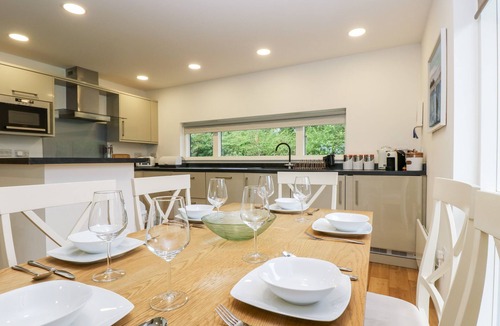 Truro Cottage | BEECH, with open fire in Truro