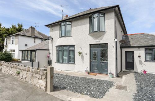 Prestatyn House | Beeches