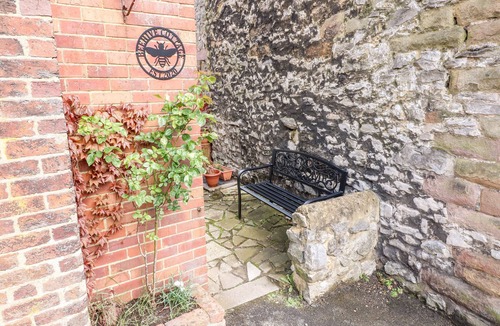 Wirksworth House | BEEHIVE, pet friendly, character holiday cottage in Wirksworth