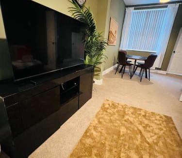 Belfast House | Belles Haven