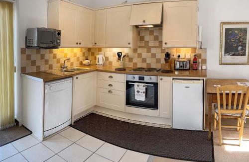 Louth House | Bentinck