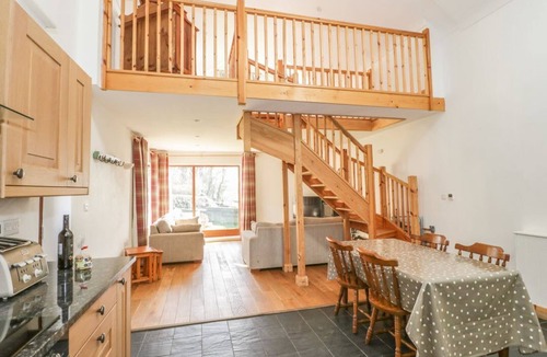 Penmon House | Beudy Bach, Llangoed