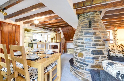Dolgellau House | Beudy Uchaf - Two Bedroom House, Sleeps 4
