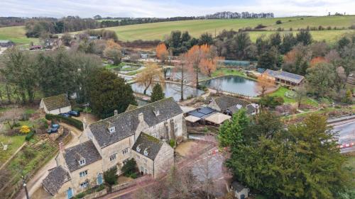Bibury House | Bibury Mill