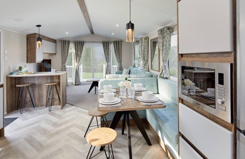 Great Houghton House | Billing Aquadrome Gold Plus 3 Bed Caravan KL07