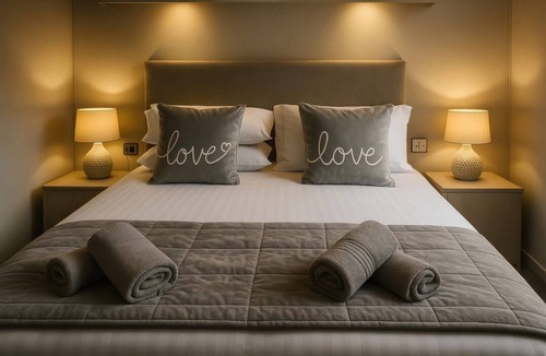 South Lakeland Leisure Village Cabin | Birch Lodge, Carnforth, Lancashire