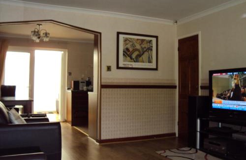 Warrington House | Birchwood Private Room for Homestay