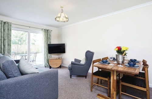 Bembridge House | Birdham Cottages Two - 2 Bedroom chalet bungalow within short walk of the beach