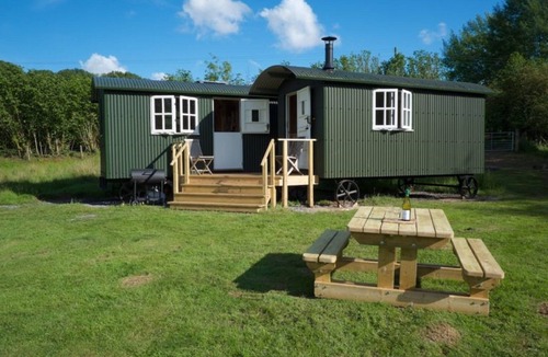 Llangadog Cabin | Black Mountain BreakAway