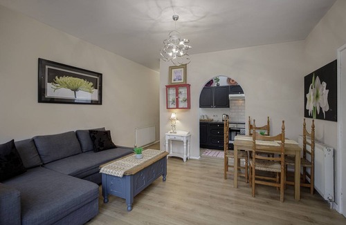 Blackpool Town Center Apartment | Blackpool Abode - Hornby Apartments 1st Foor
