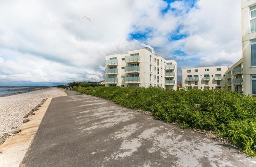 East Wittering Apartment | Blissview - Beach front apartment in East Wittering Village