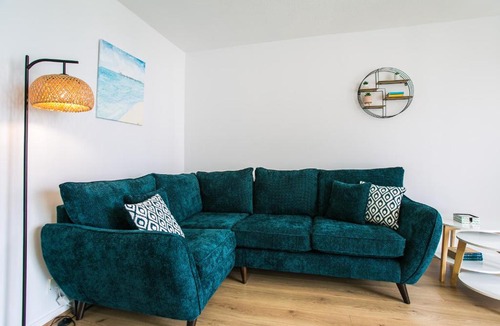 East Wittering Apartment | Blissview - Beach front apartment in East Wittering Village