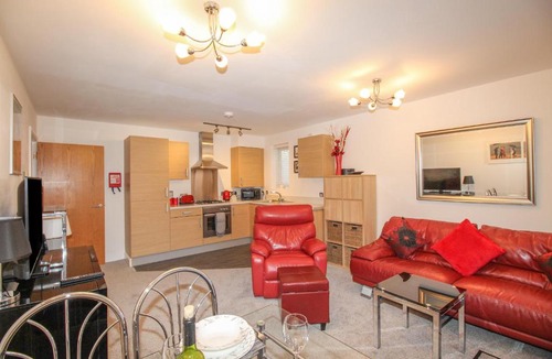 Southbourne Apartment | Blue Waters 2