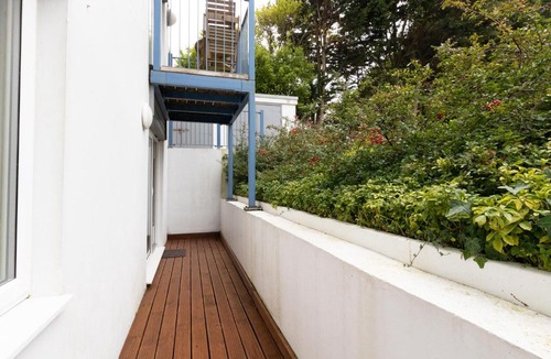 Southbourne Apartment | Blue Waters 2