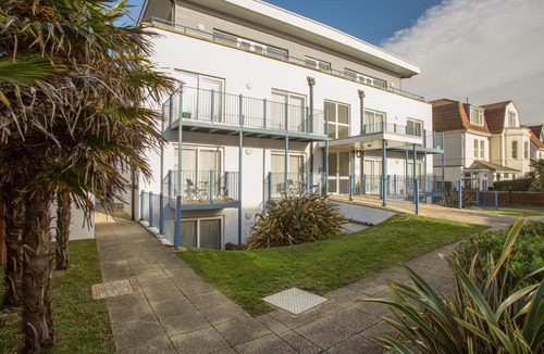 Southbourne Apartment | Blue Waters 8, Bournemouth