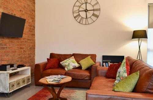 Holtby House | Bluebell Barn