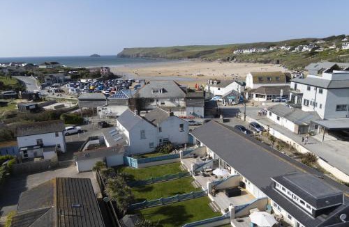 Polzeath House | Bluebirds