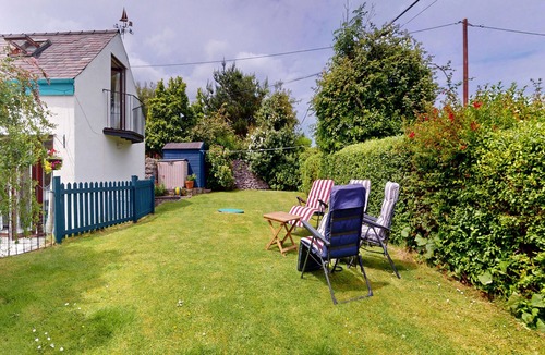 Beaumaris Cottage | Bodfryn Cottage - Three Bedroom Cottage, Sleeps 6