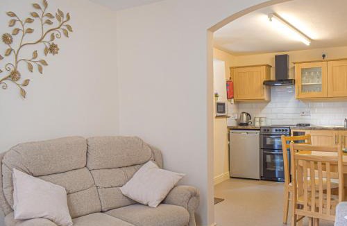 Kington House | Border View