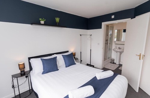 Wolverhampton Apartment | Boutique 2-Bed Apartment in Wolverhampton Centre