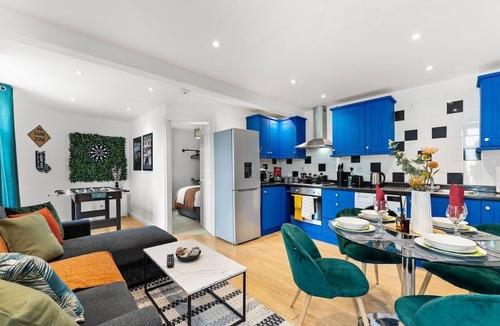 Southville Apartment | Boutique Bristol Abode - Games&nbsp;Room