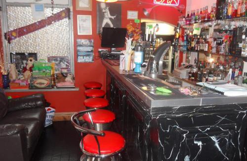 Blackpool Town Center House | Bradleys Hotel