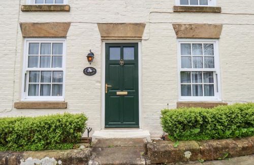 Fylingthorpe House | Braeside