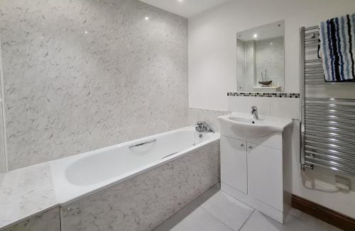 Hartland House | Bramble