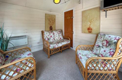Swadlincote House | Bramble Grange
