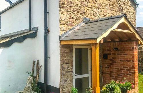 Blakeney Apartment | Brewery Lodge Sleeps 4