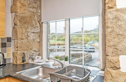 Giggleswick Apartment | Bridge End Mill by Guestz