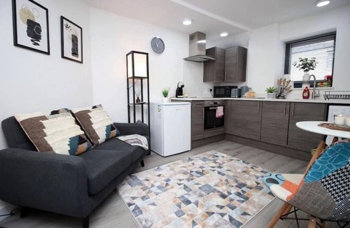 Roath Apartment | Bright & Modern Cardiff Stay