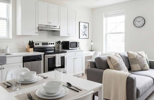 Preston Apartment | Bright Spacious 1 Bed Central Preston Apartment