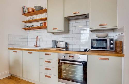 Kemptown Apartment | Brighton Rock - One Bedroom Apartment, Sleeps 2