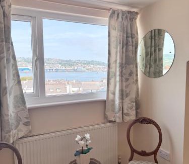 Shaldon House | Broadlands View