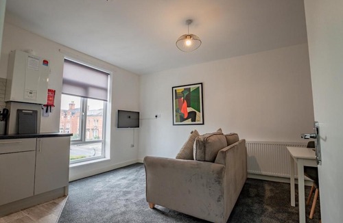 Worcester Apartment | Bromyard Flat 3 - Relax & Unwind