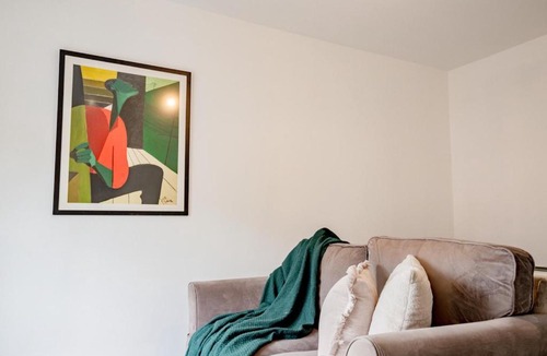 Worcester Apartment | Bromyard Flat 3 - Relax & Unwind