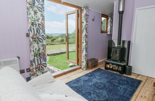 Glandyfi House | Brondel Luxury Shepherd's Hut