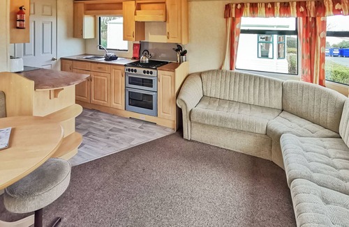 Aberystwyth House | Bronze Plus 3 Bed Pets Sleeps 6