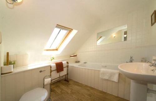 Glastonbury House | Brook Cottage